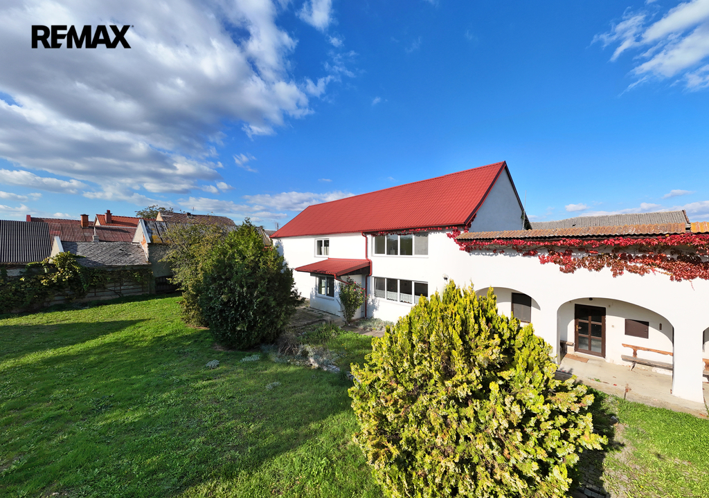 dji-fly-20251002-153230-0151-1759429812254-pano.jpg