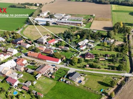 dji-fly-20251002-151902-0131-1759429870320-photo-pristupy-ve-velke-velikosti.jpeg | Prodej - zemědělský objekt, 7 638 m²