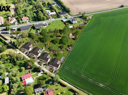 dji-fly-20250509-083910-0859-1746777629245-zakres1-oprava.jpg | Prodej - pozemek pro bydlení, 2 100 m²
