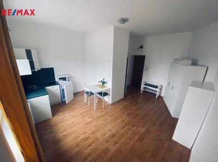 img-5756.jpg | Pronájem bytu, 1+kk, 30 m²