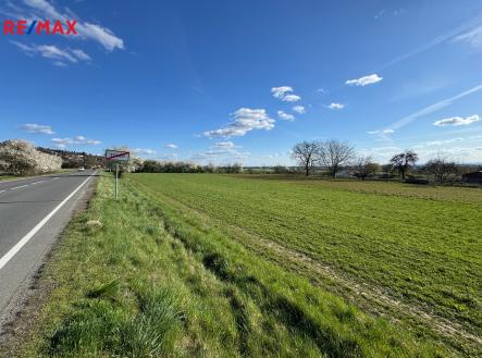 img-2006.jpeg | Pronájem - pozemek, zahrada, 808 m²