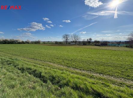 img-2007.jpeg | Pronájem - pozemek, zahrada, 808 m²