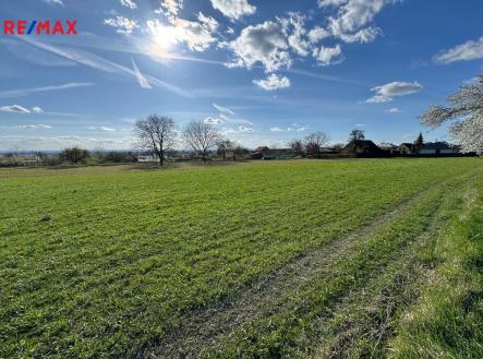 img-2015.jpeg | Pronájem - pozemek, zahrada, 808 m²