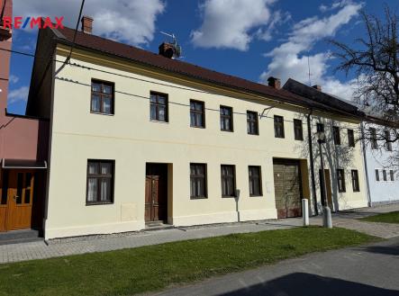 img-1985.jpeg | Prodej - zemědělský objekt, 3 831 m²