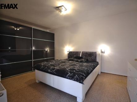 006.jpg | Prodej - dům/vila, 307 m²