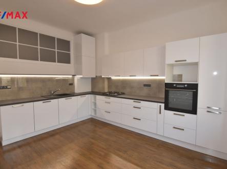 dsc-4877.jpg | Pronájem bytu, 1+1, 70 m²