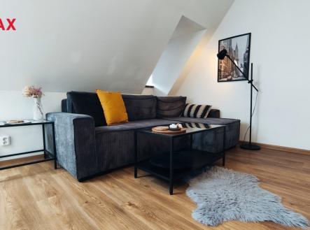 Pronájem bytu, 2+kk, 60 m² obrázek