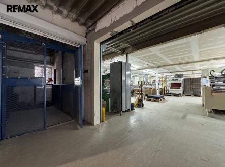 img-5172.jpeg | Prodej - výrobní prostor, 2 322 m²