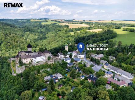 Prodej - dům/vila, 328 m²