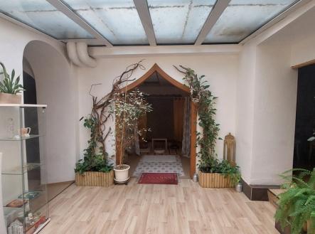 whatsapp-image-2025-09-23-at-11.20.42-6.jpeg | Pronájem - obchodní prostor, 99 m²