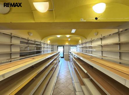 img-5050.jpeg | Pronájem - obchodní prostor, 58 m²