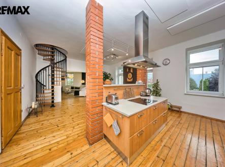 pand8432.jpg | Prodej bytu, 5+1, 214 m²