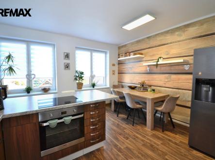 dsc-1335.jpg | Prodej bytu, 3+1, 81 m²