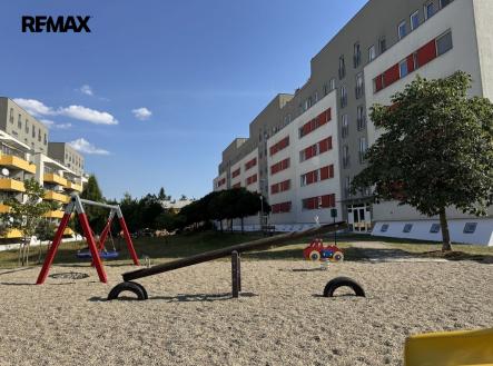 img-5718.jpeg | Prodej - malý objekt/garáž