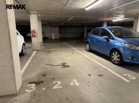 img-6703.jpeg | Pronájem - malý objekt/garáž