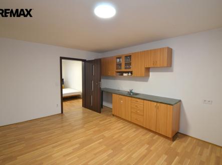 Pronájem bytu, 2+kk, 42 m² obrázek