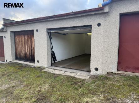 img-9990.jpeg | Prodej - malý objekt/garáž