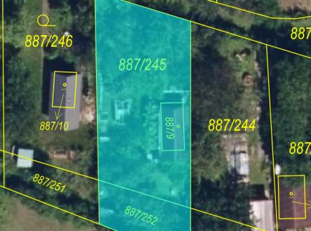 slavonin-zahrada-s-chatou.png | Pronájem - chata/rekreační objekt, 30 m²