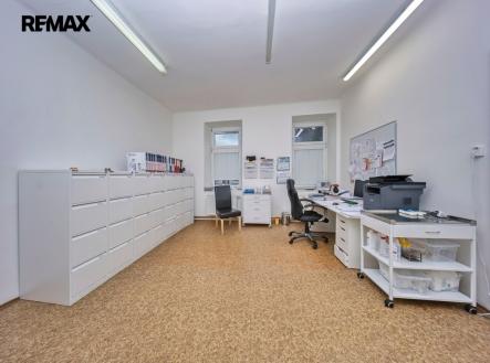 pand8488.jpg | Prodej - obchodní prostor, 92 m²