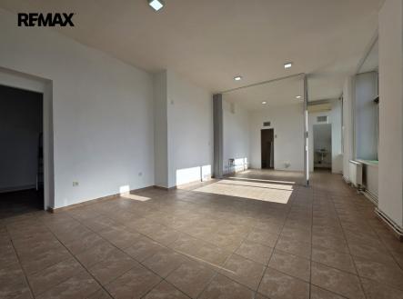 20260602-080610.jpg | Pronájem - obchodní prostor, 52 m²