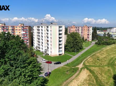 dji-fly-20260602-095212-0502-1780386731735-photo.jpeg | Prodej bytu, 3+1, 70 m²