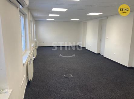 IMG_0728-min.jpg | Pronájem - kanceláře, 47 m²