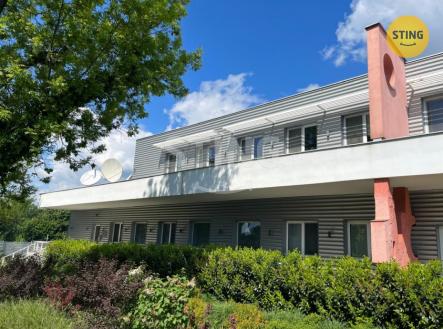 Pronájem - kanceláře, 342 m² obrázek