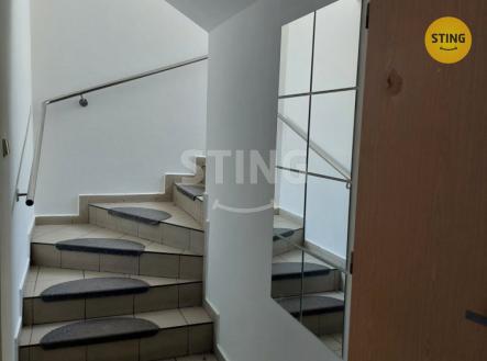 20240408_144929.jpg | Pronájem - jiné, 60 m²