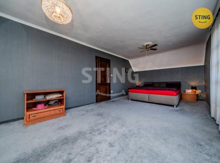 Prodej - dům/vila, 220 m² obrázek