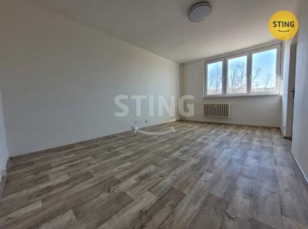 I. Sekaniny 2.jpg | Pronájem bytu, 2+1, 54 m²