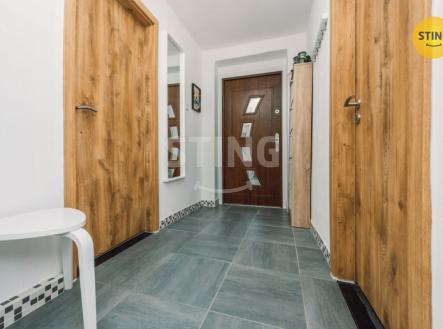 chodba-01.JPG | Prodej - dům/vila, 150 m²