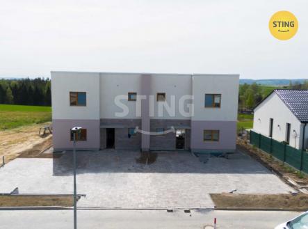 1.jpg | Prodej - dům/vila, 180 m²