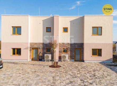 Prodej - dům/vila, 180 m² obrázek