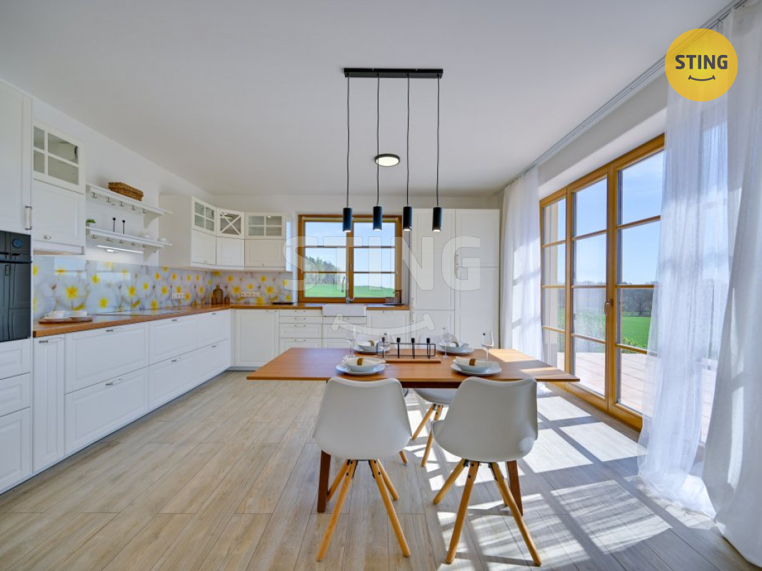 hdr I NP kuchyň a.jpg