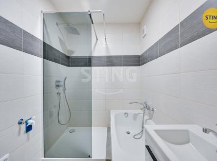 hdr koupelna a.jpg | Prodej bytu, 3+1, 66 m²