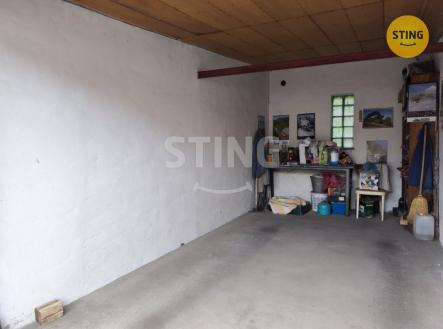 IMG-20250530-WA0013.jpg | Prodej - malý objekt/garáž