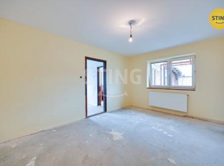 hdr pokoj obývák c.jpg | Prodej - dům/vila, 100 m²