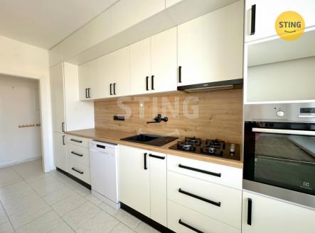 13.jpg | Pronájem bytu, 3+1, 77 m²