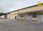 Pronájem - skladovací prostor, 651 m²