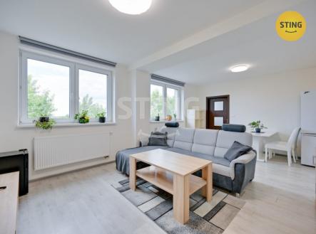 pokoj byt HO.jpg | Prodej bytu, 2+kk, 51 m²