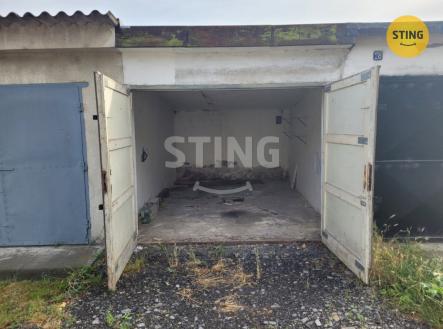 20250707_175046.jpg | Pronájem - malý objekt/garáž