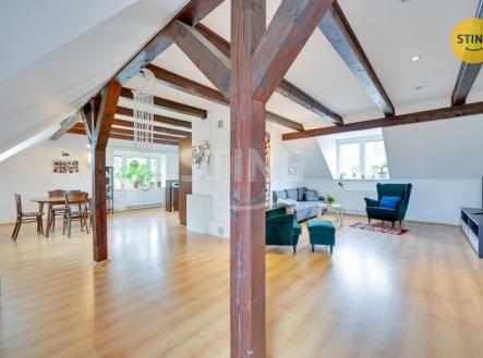 hdr pokoj + kk a.jpg | Prodej - dům/vila, 393 m²