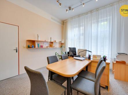 daňová kancelář | Prodej - nájemní dům, 439 m²
