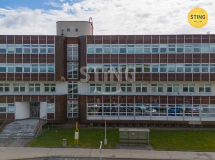 2.jpg | Prodej - komerční objekt, administrativní budova, 2 589 m²