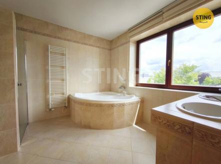 IMG_20250804_143403.jpg | Prodej - dům/vila, 239 m²