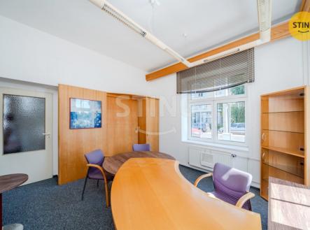 DSC05619.jpg | Pronájem - komerční objekt, administrativní budova, 250 m²