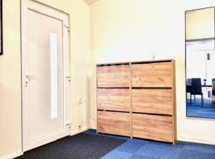 IMG_8100.jpg | Pronájem - kanceláře, 37 m²