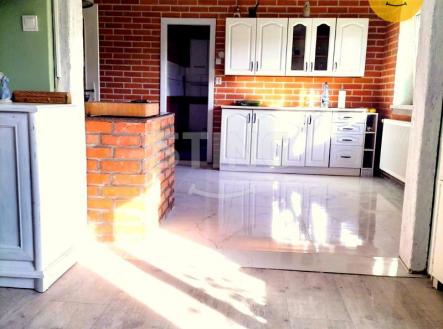 0ff941ae-14e6-406e-8c3e-f585c6f7ba51.jpg | Prodej - dům/vila, 150 m²