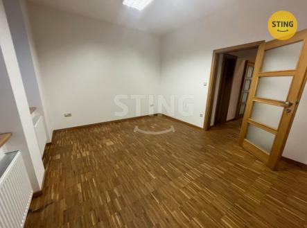 IMG_7210.jpeg | Pronájem - kanceláře, 42 m²