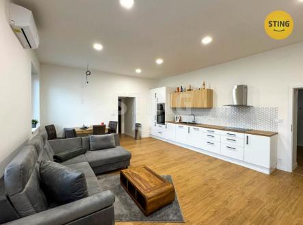 IMG-20251015-WA0039.jpg | Pronájem bytu, 2+kk, 63 m²